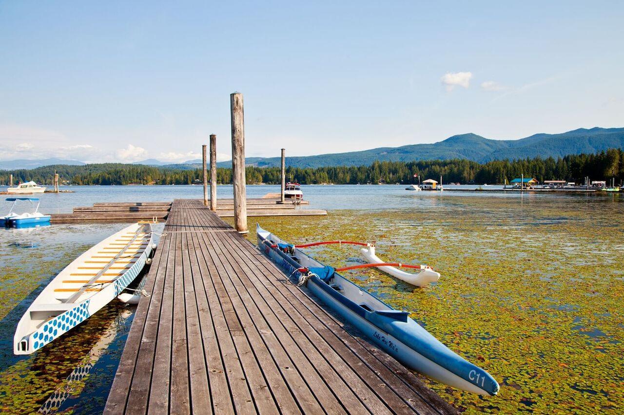 Sproat Lake Landing Resort Great Central エクステリア 写真